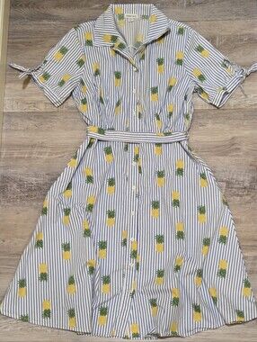 🛍Chloe + Rene Striped Pineapple Print Button-Front Midi Dress with Tie Waist